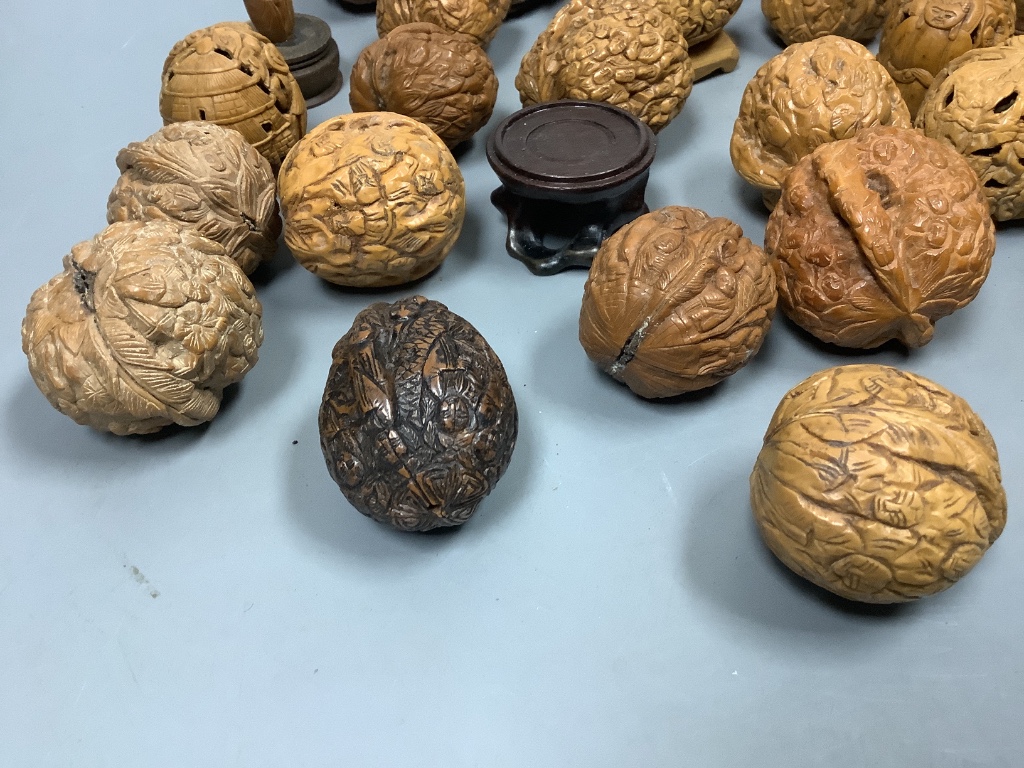 Various Chinese carved walnut shells